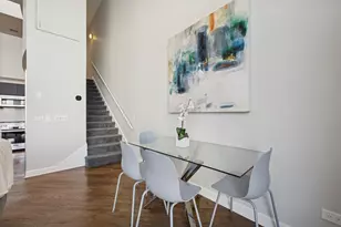 616 W Fulton St, Chicago, IL 60661 - Photo 9