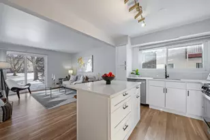 8888 Steven Dr, Des Plaines, IL 60016 - Photo 15