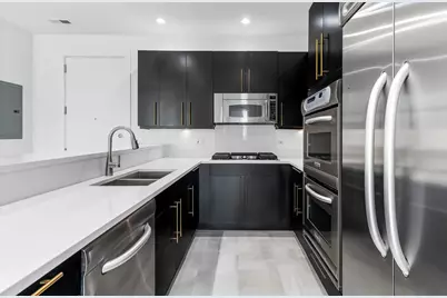 914 W Hubbard Street #304, Chicago, IL 60642 - Photo 7