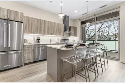 435 Madison Street #506, Oak Park, IL 60302 - Photo 3