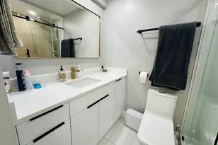 88 W Schiller St, Chicago, IL 60610 - Photo 13