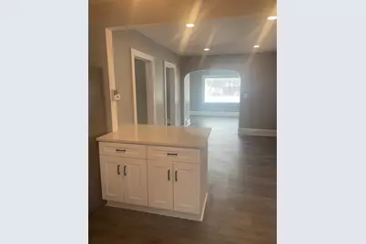 601 S Henrietta Avenue, Rockford, IL 61102 - Photo 11