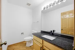 2812 Stuart Kaplan Ct, Aurora, IL 60503 - Photo 19