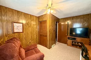 1445 Pickwick St, Ottawa, IL 61350 - Photo 15