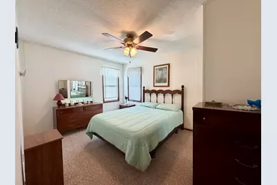 1445 Pickwick Street, Ottawa, IL 61350 - Photo 11