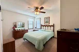 1445 Pickwick St, Ottawa, IL 61350 - Photo 11