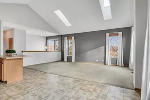 1491 W Sedgewood Ct, Round Lake, IL 60073 - Photo 7