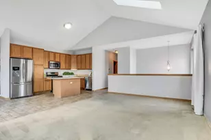 1491 W Sedgewood Ct, Round Lake, IL 60073 - Photo 5