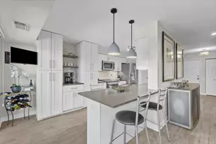 3741 Mission Hills Rd, Northbrook, IL 60062 - Photo 7