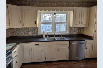 1013 Idlewild Drive, Dixon, IL 61021 - Photo 9