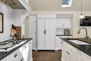 719 Stonebridge Rd, Frankfort, IL 60423 - Photo 7