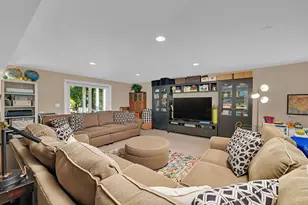 719 Stonebridge Rd, Frankfort, IL 60423 - Photo 35