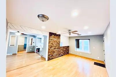 8819 Pine Avenue, Wonder Lake, IL 60097 - Photo 7