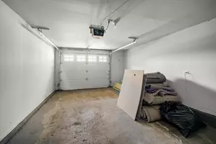 9523 S Kostner Ave, Oak Lawn, IL 60453 - Photo 19