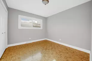 9523 S Kostner Ave, Oak Lawn, IL 60453 - Photo 13