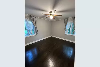 7010 Foster Street, Morton Grove, IL 60053 - Photo 11