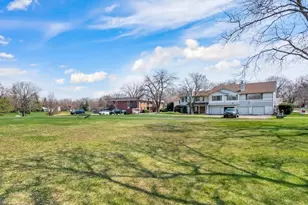 6S018 Steeple Run Dr, Naperville, IL 60540 - Photo 3