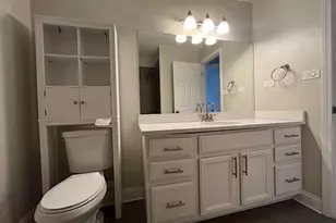 2426 N Kennicott Dr, Arlington Heights, IL 60004 - Photo 11