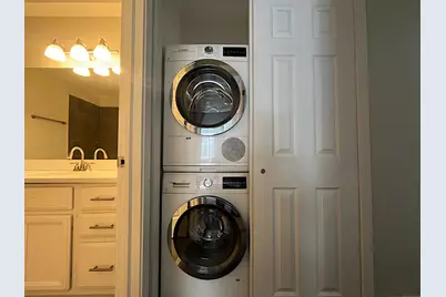 2426 N Kennicott Drive #1C, Arlington Heights, IL 60004 - Photo 9