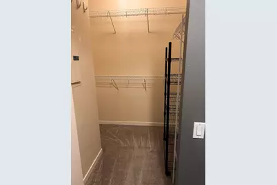 400 N Lasalle Boulevard #1603, Chicago, IL 60654 - Photo 5