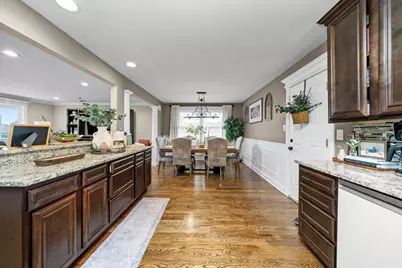 [Address not provided], Burbank, IL 60459 - Photo 9