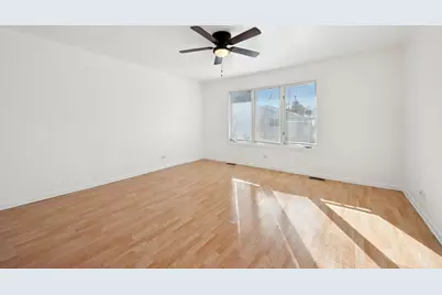 183 W Algonquin Road, Des Plaines, IL 60016 - Photo 23