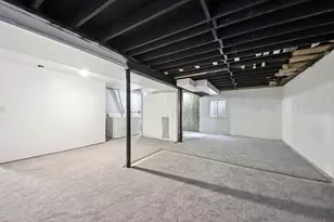 183 W Algonquin Rd, Des Plaines, IL 60016 - Photo 27