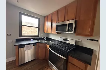 7334 N Winchester Avenue #2E, Chicago, IL 60626 - Photo 5