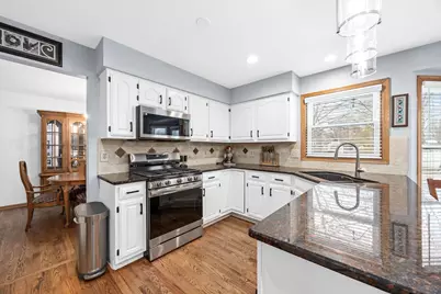 3094 Fairfield Lane, Aurora, IL 60504 - Photo 11