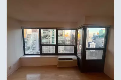 30 E Huron Street #3601, Chicago, IL 60611 - Photo 3