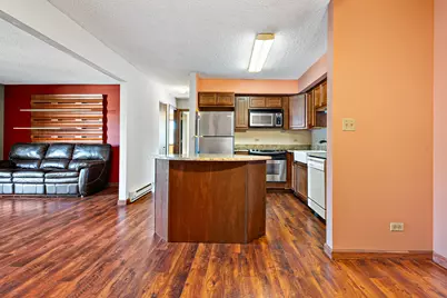 1521 Pioneer Road #7, Crest Hill, IL 60403 - Photo 3