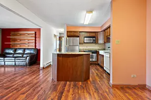 1521 Pioneer Rd, Crest Hill, IL 60403 - Photo 3