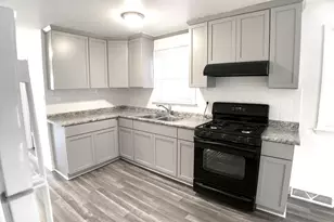 3451 W 38th St, Chicago, IL 60632 - Photo 9