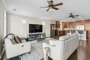 5741 W Lawrence Ave, Chicago, IL 60630 - Photo 3