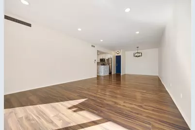 720 Wellington Avenue #117, Elk Grove Village, IL 60007 - Photo 5