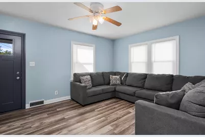 1619 20th Avenue, Rock Island, IL 61201 - Photo 3