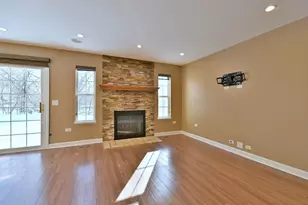 5205 Granite Ct, Crystal Lake, IL 60012 - Photo 11