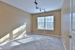 5205 Granite Ct, Crystal Lake, IL 60012 - Photo 27