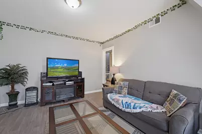 5459 W Walton Street, Chicago, IL 60651 - Photo 7