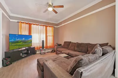 5459 W Walton Street, Chicago, IL 60651 - Photo 3