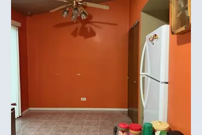 809 Thompson Avenue, Winthrop Harbor, IL 60096 - Photo 3