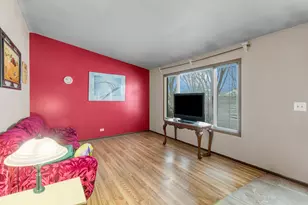 809 Thompson Ave, Winthrop Harbor, IL 60096 - Photo 9