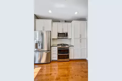 7 E Kennedy Lane #201, Hinsdale, IL 60521 - Photo 11