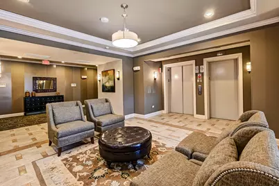 7 E Kennedy Lane #201, Hinsdale, IL 60521 - Photo 27