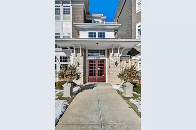 7 E Kennedy Lane #201, Hinsdale, IL 60521 - Photo 3