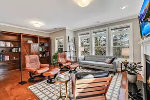 7 E Kennedy Ln, Hinsdale, IL 60521 - Photo 7