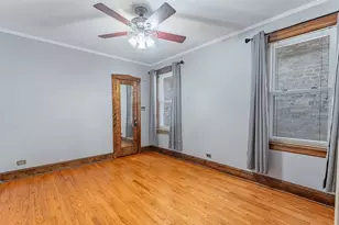 5248 W Wellington Ave, Chicago, IL 60641 - Photo 13