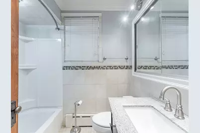 5248 W Wellington Avenue, Chicago, IL 60641 - Photo 17