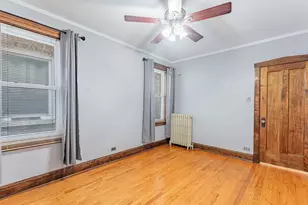 5248 W Wellington Ave, Chicago, IL 60641 - Photo 11