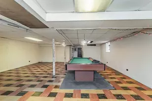 5248 W Wellington Ave, Chicago, IL 60641 - Photo 25